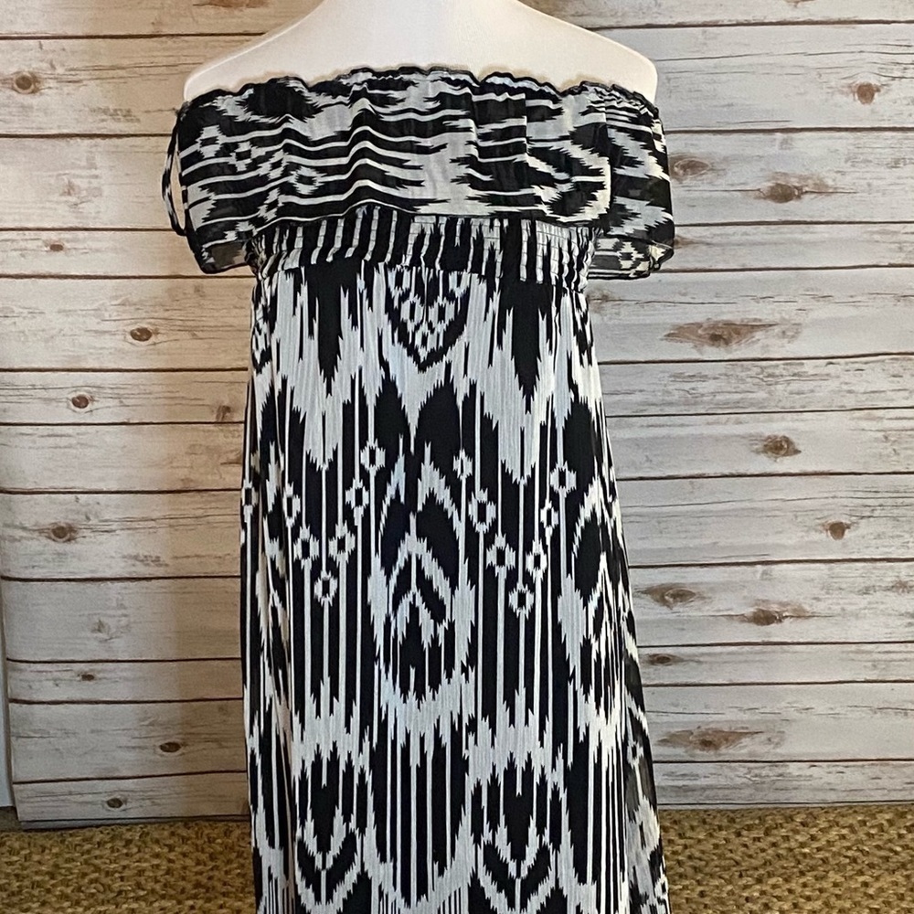 Chesney black and white strapless maxi dress